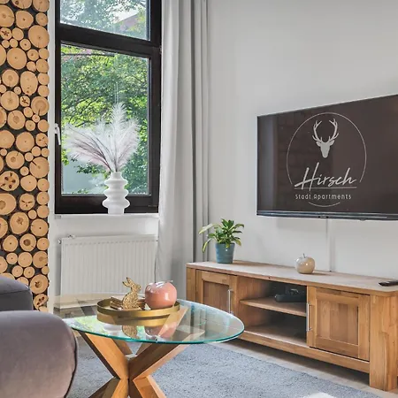 Hirsch Stadt 3 - Balkon Mit Flussblick - Parkplatz *