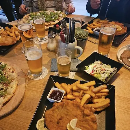 Hirsch Stadt 3 - Balkon Mit Flussblick - Parkplatz Διαμέρισμα *