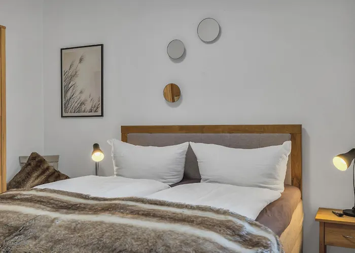Hirsch Stadt 3 - Balkon Mit Flussblick - Parkplatz Apartamento